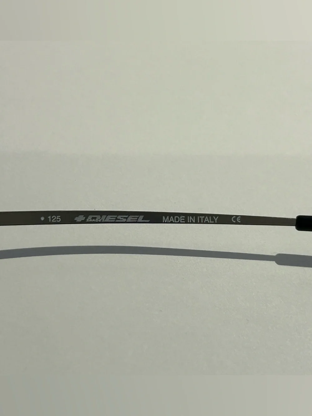 Diesel Gunmetal Frame Blue Gradient Lens Rimless Sunglasses -Kusini